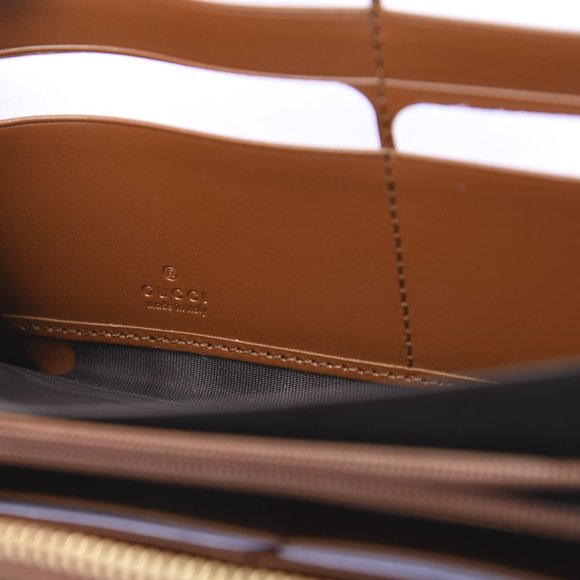 Gucci Zip Around Leather Wallet with Metallic Logo new in box - Picture 7 of 10